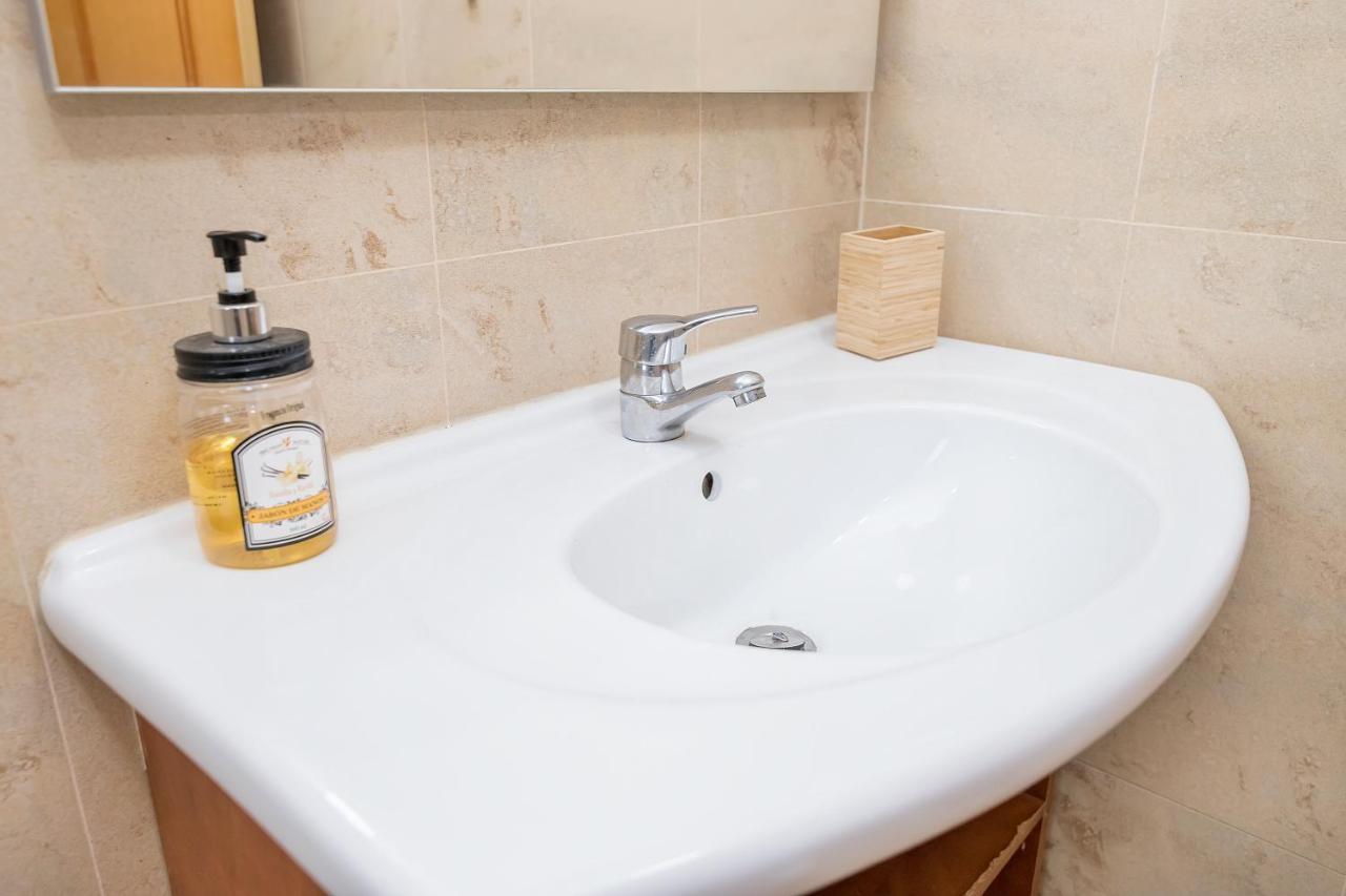 Apartmán Bhost - Wilkinson Màlaga Exteriér fotografie